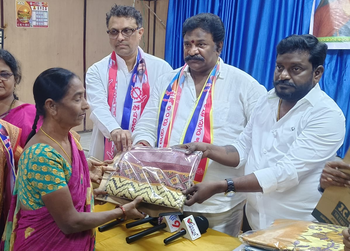 Mobocracy Overtakes Wisdom